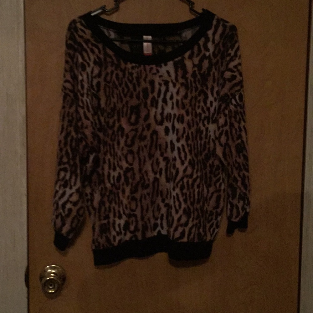 Leopard shirt